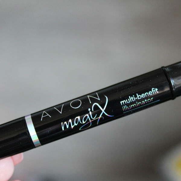 Avon Magix Multi-Benefit Illuminato