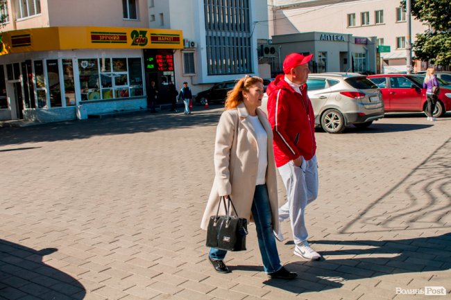 Осінній лук 2018: у що одягаються лучани. ФОТО