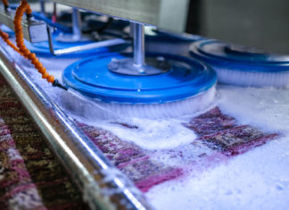 Профессиональная химчистка синтетических ковров Профессиональная химчистка синтетических ковров