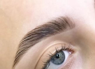 Почему популярен волосковый татуаж бровей Почему популярен волосковый татуаж бровей