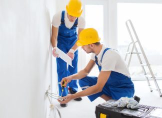 Пять видов работ, которые лучше доверить профессионалу Пять видов работ, которые лучше доверить профессионалу