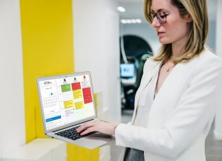 Зачем нужна программа в салоне красоты