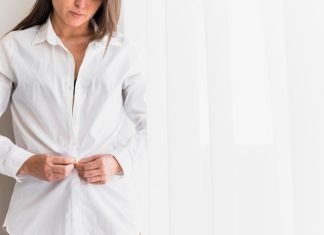 Женская рубашка: универсальный элемент гардероба