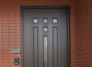 Тренды входных дверей в 2024 году