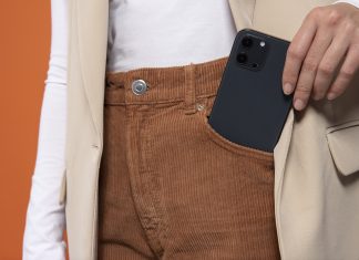 Замена задней крышки iPhone 8: важность и процесс