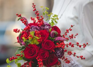 Искусство выбора идеального букета с клубникой в шоколаде