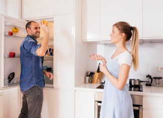 Ремонт холодильников на дому: когда и почему стоит обратиться к специалисту