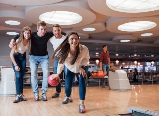 Как выбрать оборудование для боулинга: ключевые аспекты и выгоды бизнеса