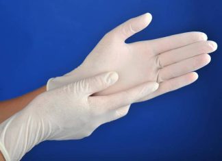 В ЧЕМ ОТЛИЧИЕ НИТРИЛОВЫХ ПЕРЧАТОК ОТ ВИНИЛОВЫХ