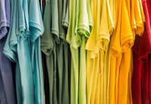 Преимущества футболок из хлопка пенье