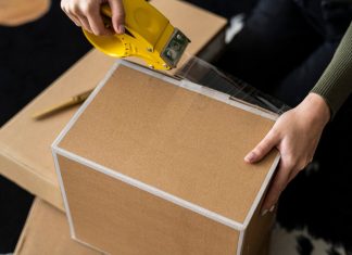 Картонные уголки: незаметные помощники для надежной упаковки