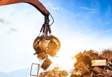 Вывоз крупногабаритного мусора: когда необходим и к кому обращаться