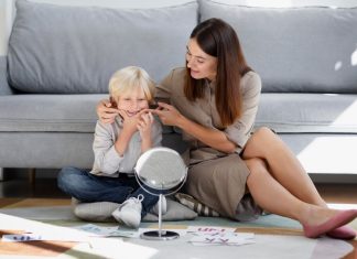 Логопеды и репетиторы по обществознанию онлайн — комплексная помощь детям в Тетрика