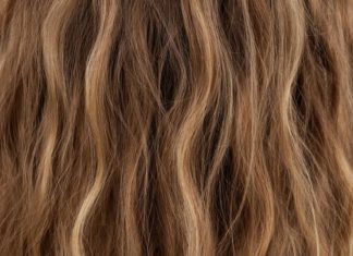 Зимой волосы как солома: как спасти их от перепада температур и шапок?