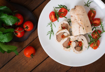 Индейка в сливочном соусе: нежное мясо для праздника и будней