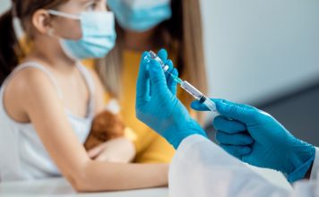 Прививка от кори взрослым: когда стоит проверить свой статус вакцинации Консультация по вакцинации против кори